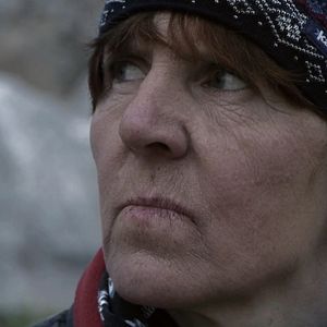 Bilder The Woman and the Glacier