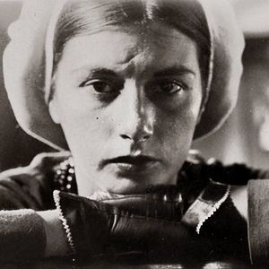 Bilder No Viajaré Escondida