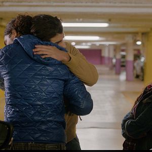 Bilder À genoux les gars