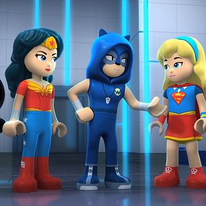 Bilder LEGO DC Super Hero Girls: Die Superschurken-Schule