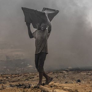 Bilder Welcome To Sodom - Dein Smartphone ist schon hier