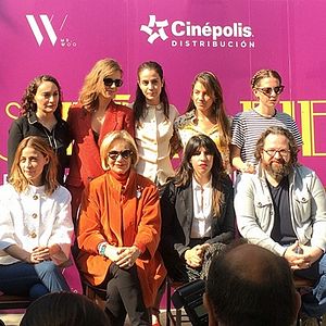 Bilder Las niñas bien