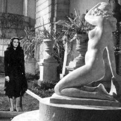 Bilder La diosa arrodillada