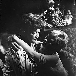 Bilder Das Doppelleben der Schwester George