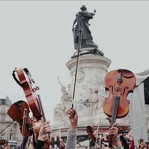 Bilder Place de la République, printemps 2016
