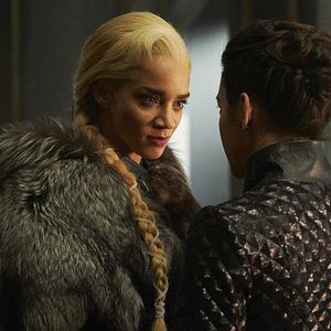 Bilder Hannah John-Kamen