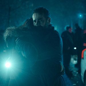 Bilder 24 Hours - Two Sides Of Crime