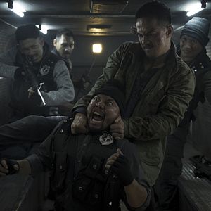 Bilder The Night Comes For Us