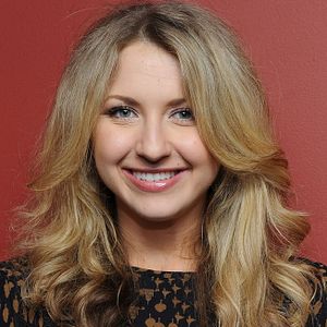 Bilder Nina Arianda