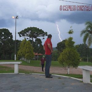 Bilder O Capiau Contra o Diabo