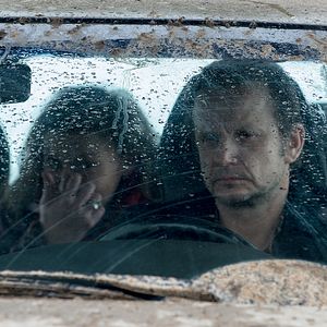 Bilder Dziura w Glowie