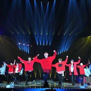 Bilder Burn The Stage: The Movie