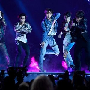 Bilder Burn The Stage: The Movie