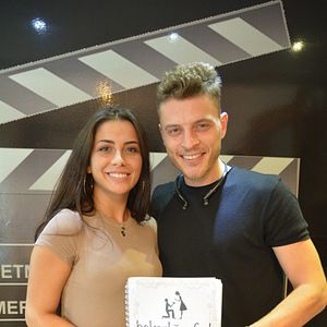 Bilder Bekarlığa Feda