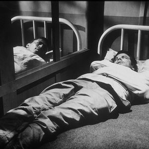 Bilder Shock Corridor