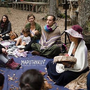 Bilder Maputinkuy, Encuentro con la Tierra