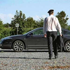 Bilder Un berger et deux perchés à l'Elysée ?