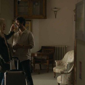 Bilder On ment toujours à ceux qu'on aime