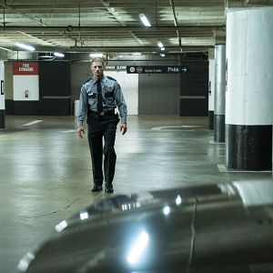 Bilder Into The Dark