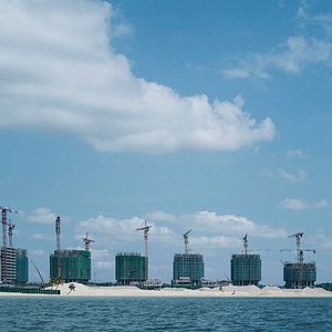 Bilder A Land Imagined