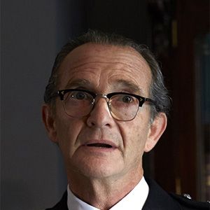 Bilder Anton Lesser