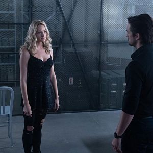 Bilder Brianne Howey