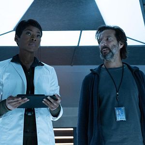 Bilder Henry Ian Cusick