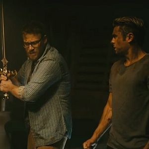 Bilder Bad Neighbors 3: Zombies Rising