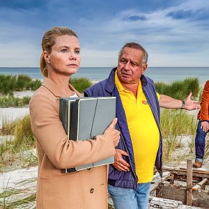 Bilder Ella Schön: Die nackte Wahrheit