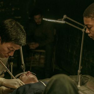 Bilder Captive State