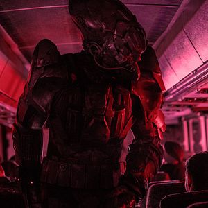 Bilder Captive State