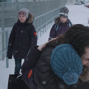 Bilder In Front Of Others