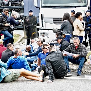 Bilder Blow It to Bits