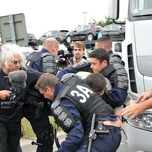 Bilder Blow It to Bits