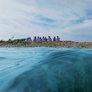 Bilder That Which is to Come is Just a Promise