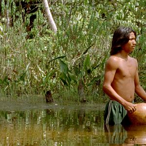 Bilder Chuva é Cantoria na Aldeia dos Mortos