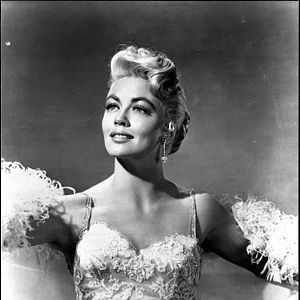 Bilder Der Mann mit den 1000 Gesichtern