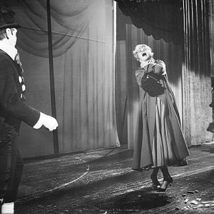 Bilder Der Mann mit den 1000 Gesichtern