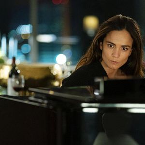 Bilder Alice Braga