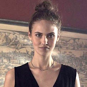 Bilder Elena Carriere