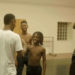 Bilder Lil' Buck: Real Swan