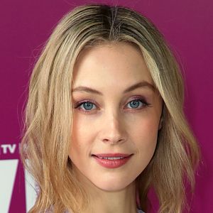 Bilder Sarah Gadon