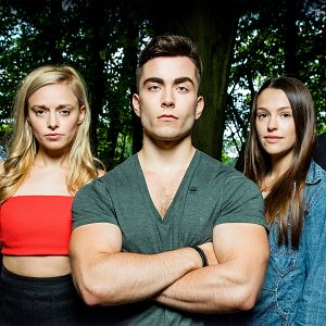 Bilder F4lkenb3rg - Mord im Internat?