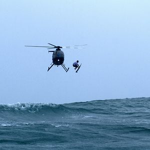 Bilder Heavy Water