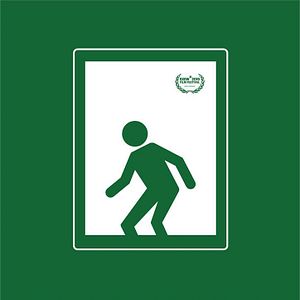 Bilder Leave the Bus Through the Broken Window