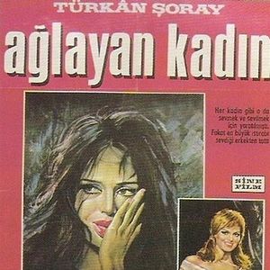 Bilder Ağlayan Kadın