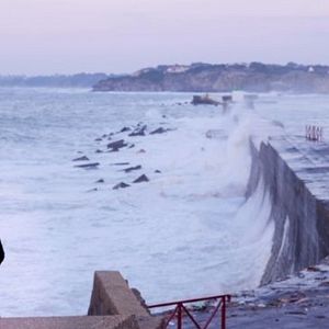 Bilder Hiru Uhinak - Les Trois Vagues