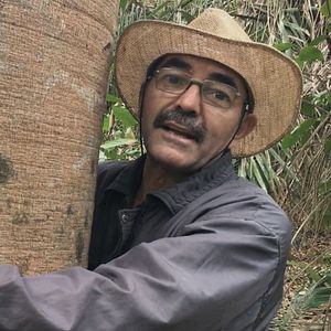 Bilder Ruivaldo, O Homem Que Salvou A Terra