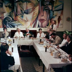 Bilder Nicht verzagen, Trudchen fragen