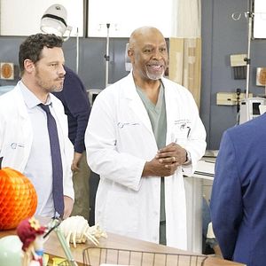 Bilder James Pickens Jr.